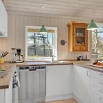 Stunning In Sjaellands Odde Yderby