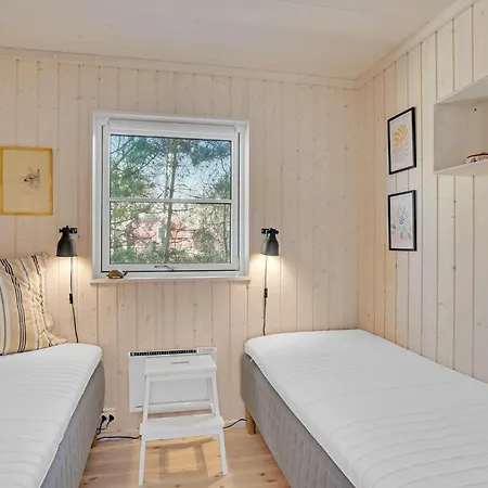 3 Bedroom Luxurious In Sjaellands Odde Yderby