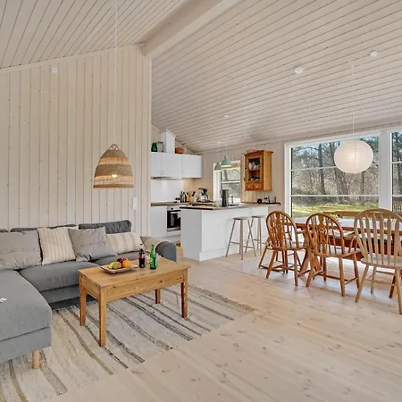 Dom wakacyjny Stunning In Sjaellands Odde *