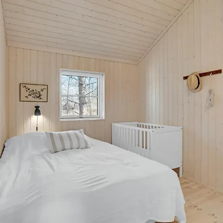 Dom wakacyjny Stunning In Sjaellands Odde Yderby