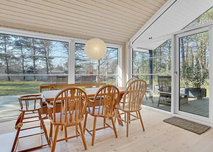 Дом отдыха Stunning In Sjaellands Odde Yderby